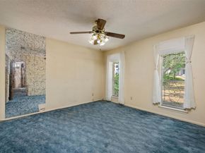 11403 Circle Bend DR, Austin TX 78758