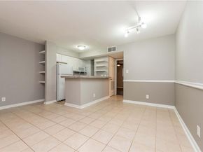 3018 1st ST 109, Austin TX 78704