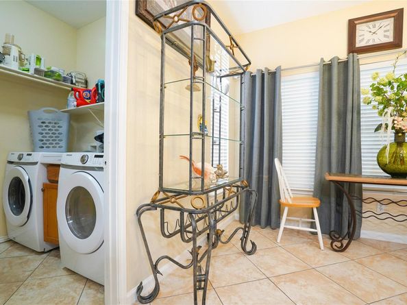 10900 Amblewood WAY, Austin TX 78753