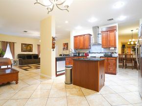 10900 Amblewood WAY, Austin TX 78753