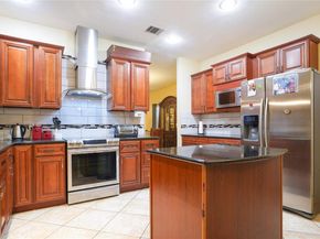 10900 Amblewood WAY, Austin TX 78753