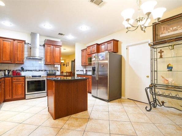 10900 Amblewood WAY, Austin TX 78753