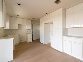 11805 Hyacinth DR, Austin TX 78758