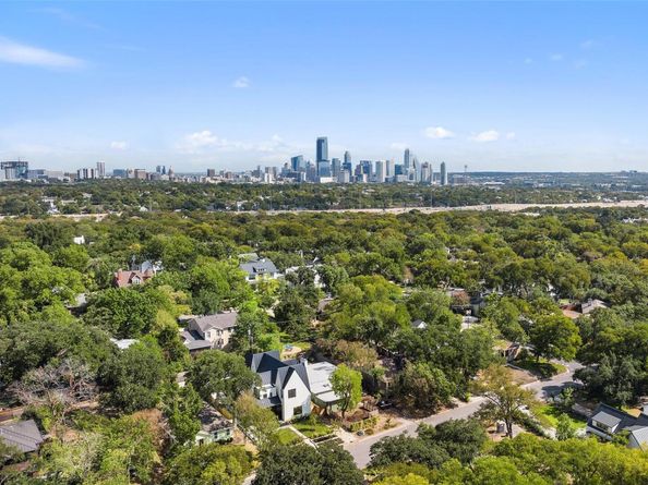 2001 Forest TRL, Austin TX 78703