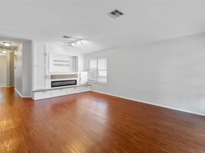 1320 Lochaline LOOP, Pflugerville TX 78660