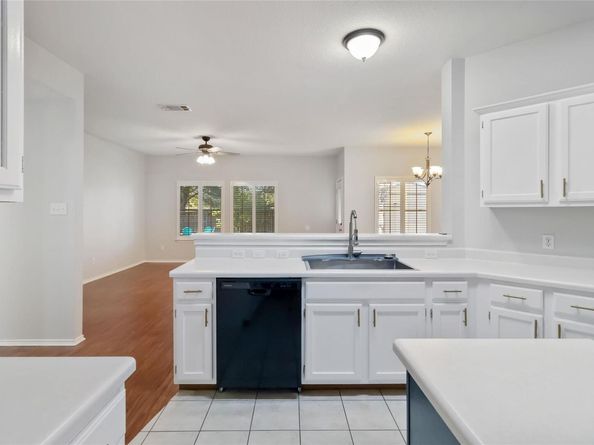 1320 Lochaline LOOP, Pflugerville TX 78660