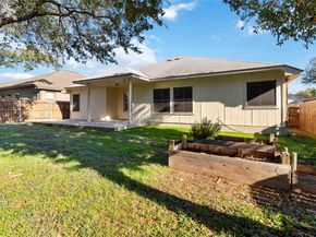 1320 Lochaline LOOP, Pflugerville TX 78660