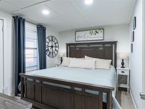 11010 3rd ST, Jonestown TX 78645