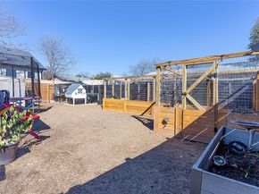 11010 3rd ST, Jonestown TX 78645