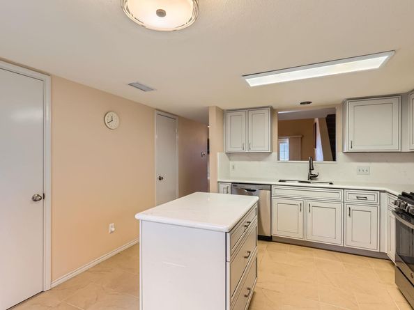 4513 Sidereal DR, Austin TX 78727