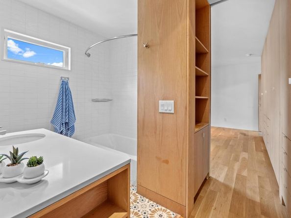 4000 Sinclair Ave, Austin TX 78756