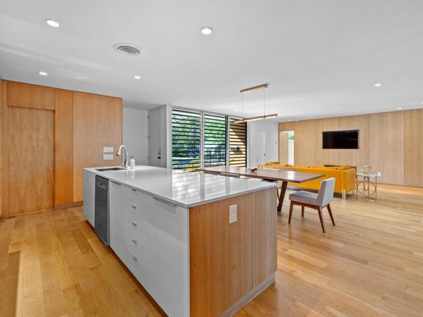 4000 Sinclair Ave, Austin TX 78756