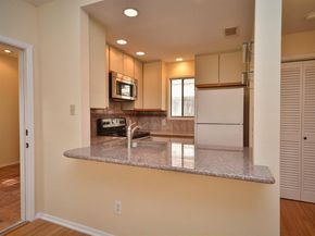 1302 Woodlawn BLVD 208, Austin TX 78703