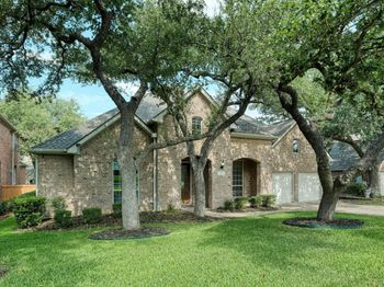2802 Cool River LOOP
