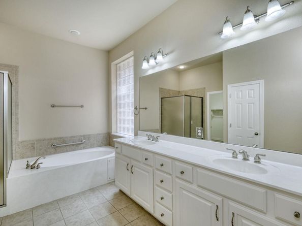 2802 Cool River LOOP, Round Rock TX 78665