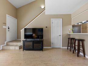 5604 Woodrow Ave 15, Austin TX 78756