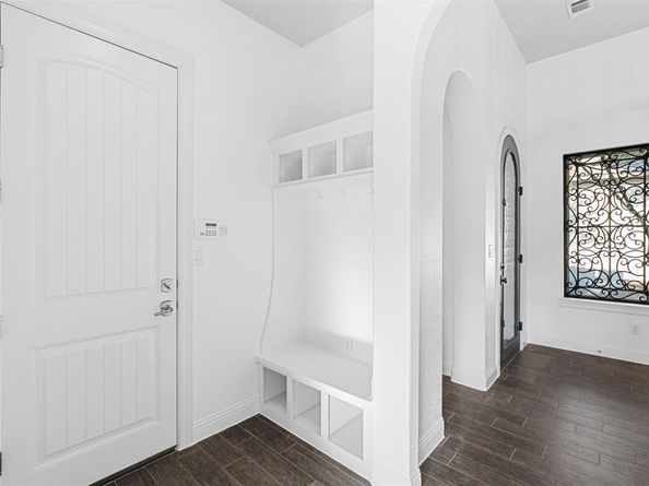114 Cimarron Hills TRL E, Georgetown TX 78628