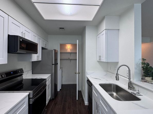 6000 Shepherd Mountain CV 1309, Austin TX 78730