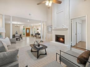 3815 Williamsburg CIR, Austin TX 78731