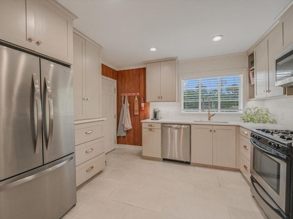 3309 Grooms ST 208, Austin TX 78705