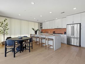 1600 S 1st ST 410, Austin TX 78704