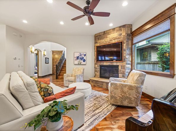 5608 Clay Ave, Austin TX 78756