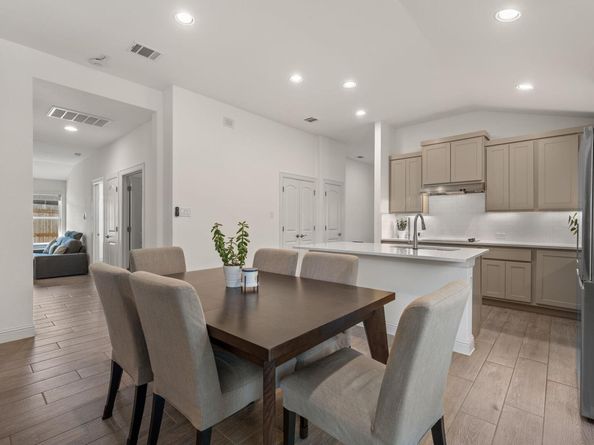 21203 Santa Rosa Ave, Lago Vista TX 78645