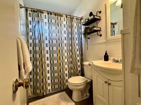 1402 Camelot CIR, Austin TX 78745