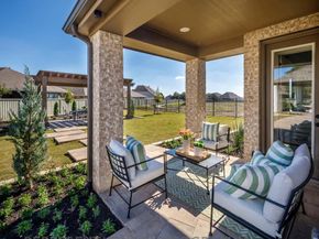 317 Dycus BND, Liberty Hill TX 78642
