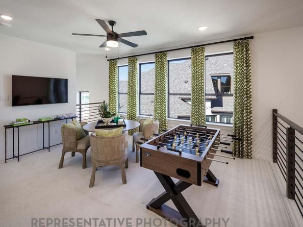 317 Dycus BND, Liberty Hill TX 78642