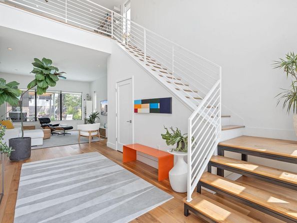 1605 Chelsea LN, Austin TX 78704