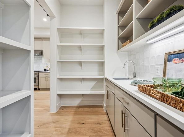 4708 Philco DR, Austin TX 78745