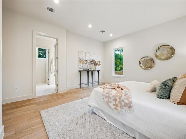 4708 Philco DR, Austin TX 78745