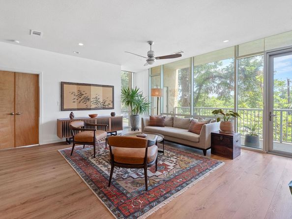 1600 Barton Springs RD 2201, Austin TX 78704