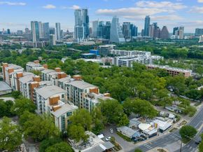 1600 Barton Springs RD 2201, Austin TX 78704