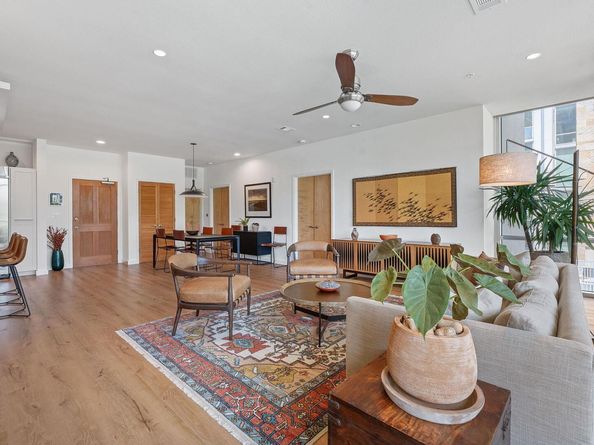 1600 Barton Springs RD 2201, Austin TX 78704