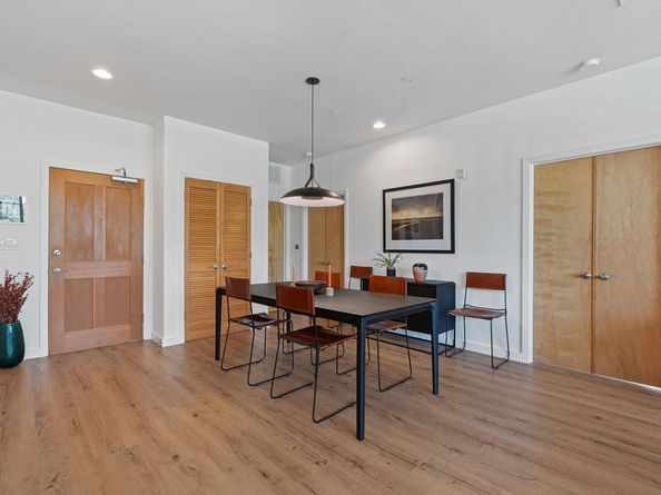 1600 Barton Springs RD 2201, Austin TX 78704