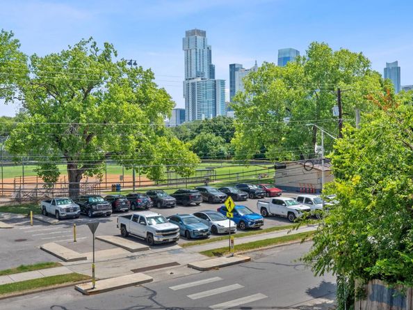 1600 Barton Springs RD 2201, Austin TX 78704