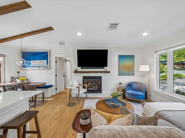6406 Shoal Creek BLVD, Austin TX 78757