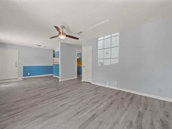 2712 Thrushwood DR, Austin TX 78757