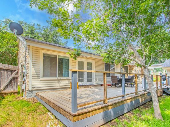 2400 Braemar CV, Austin TX 78747
