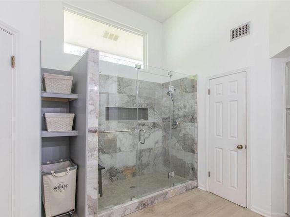 2400 Braemar CV, Austin TX 78747