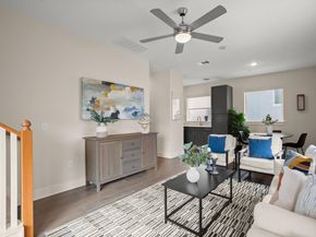 2827 Manor RD 3105, Austin TX 78722