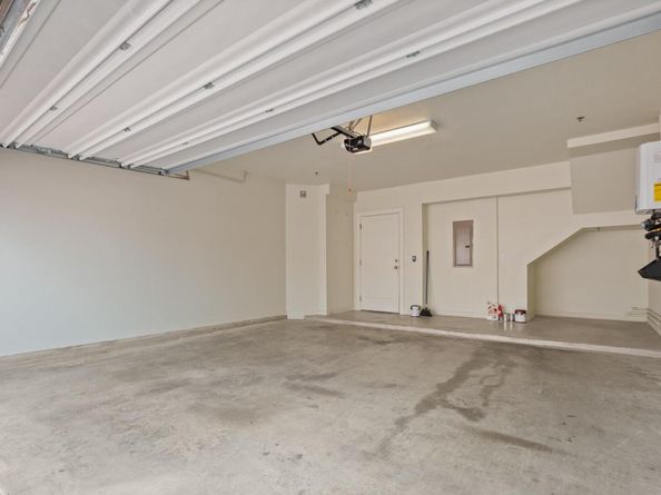 2827 Manor RD 3105, Austin TX 78722