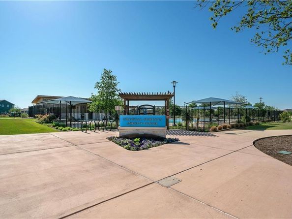 2028 Arendale DR, Leander TX 78641
