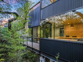 1325 Bonham TER A, Austin TX 78704