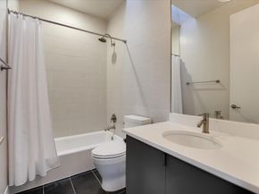 1325 Bonham TER A, Austin TX 78704