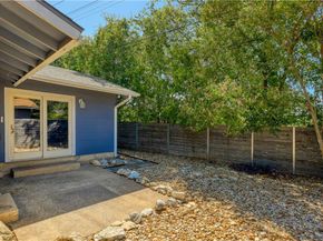 8504 Woodstone DR, Austin TX 78757