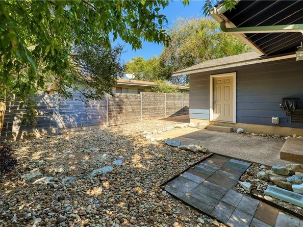 8504 Woodstone DR, Austin TX 78757