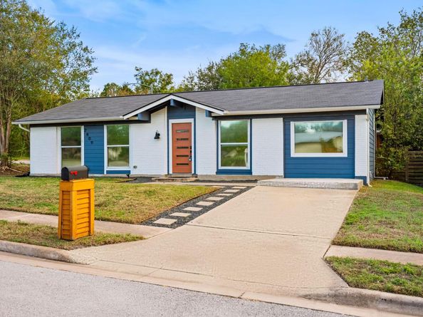 2409 Campden DR, Austin TX 78745